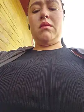 Snapshot of Freckless_ chatting on July 8, 1:48 pm Freckless online show from July 8, 1:48 pm