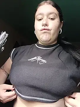 Snapshot of Freckless_ chatting on July 23, 3:10 pm Freckless online show from July 23, 3:10 pm