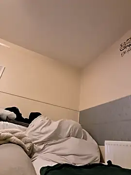 OnstagePortion online show from February 13, 6:42 am