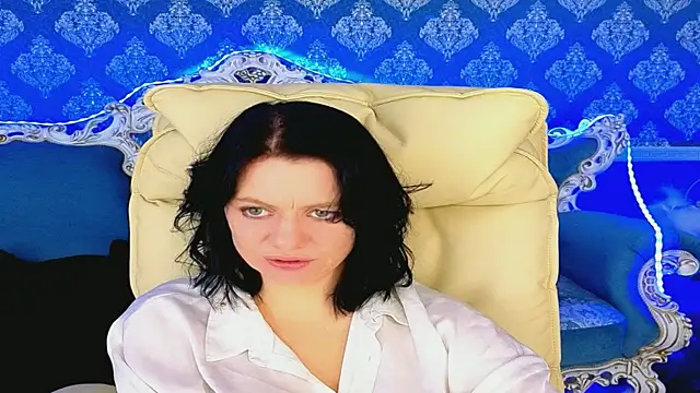 Ingrit tass online show from April 2, 1:20 pm