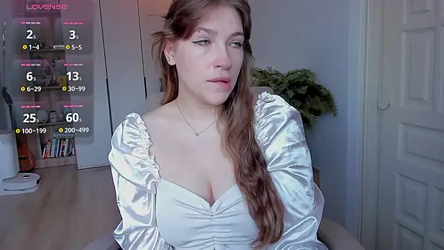 HennessyA online show from February 28, 9:21 am