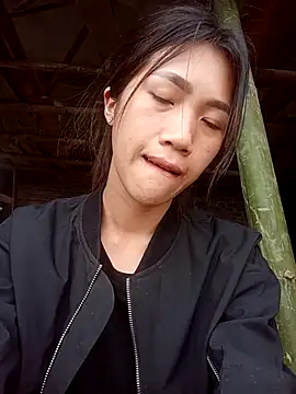 Snapshot of sunae-sex chatting on March 4, 1:33 am sunae-sex online show from March 4, 1:33 am