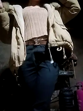 Snapshot of sunae-sex chatting on March 14, 4:29 am sunae-sex online show from March 14, 4:29 am