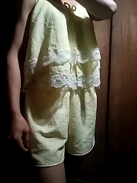 Snapshot of sunae-sex chatting on March 17, 5:44 am sunae-sex online show from March 17, 5:44 am