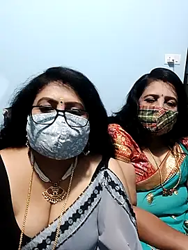 Kannadasexywifes online show from May 12, 2:25 pm