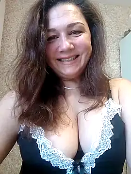 Susan8421 online show from April 21, 5:25 am