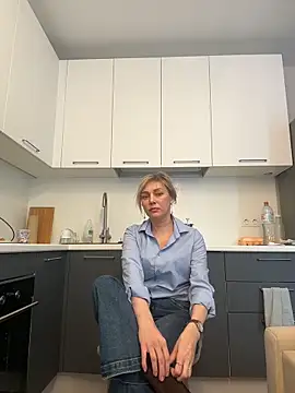 CarmenBlues  online show from February 22, 9:08 am