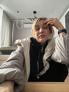 CarmenBlues  online show from March 4, 7:36 am