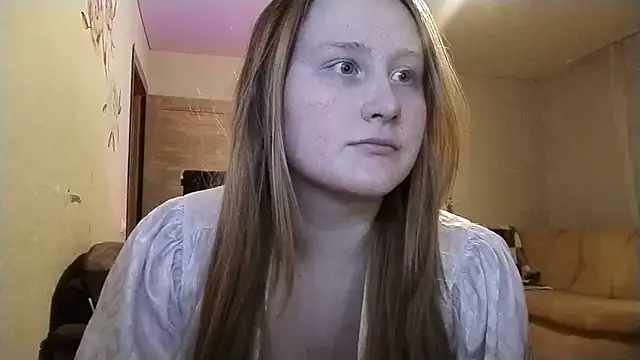 AnikaLipps online show from March 12, 8:15 pm