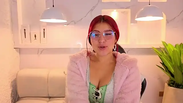 emily  tp online show from February 25, 12:37 pm