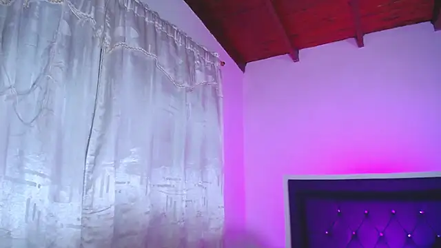 Snapshot of Stannly1 chatting on March 2, 5:08 am Stannly1 online show from March 2, 5:08 am