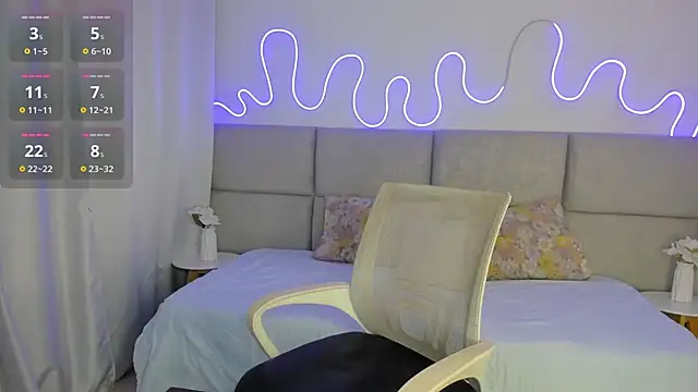 Freya Lamir online show from February 27, 2:11 am