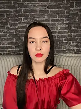 LunaCurlly online show from March 15, 4:24 pm