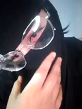 Snapshot of Kawtr9ahbtk chatting on March 2, 5:19 am Kawtr9ahbtk online show from March 2, 5:19 am