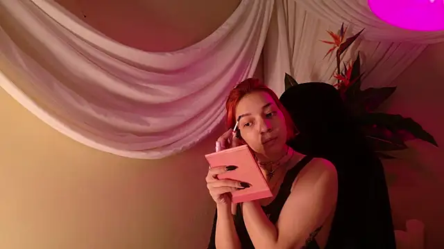 Snapshot of sandy_westt chatting on March 3, 10:54 am sandy westt online show from March 3, 10:54 am