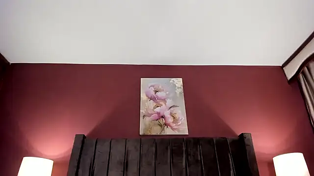 Snapshot of _MiLa_Dyva chatting on July 6, 12:24 pm MiLa Dyva online show from July 6, 12:24 pm
