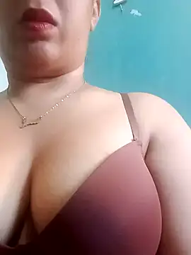 Snapshot of jexsicaa chatting on February 14, 3:20 pm jexsicaa online show from February 14, 3:20 pm