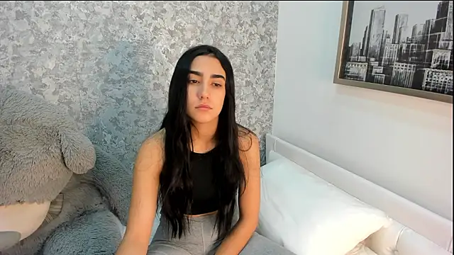 Snapshot of Anika_H chatting on March 25, 12:11 pm Anika H online show from March 25, 12:11 pm