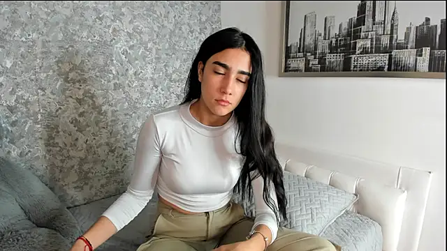 Snapshot of Anika_H chatting on March 28, 12:16 pm Anika H online show from March 28, 12:16 pm