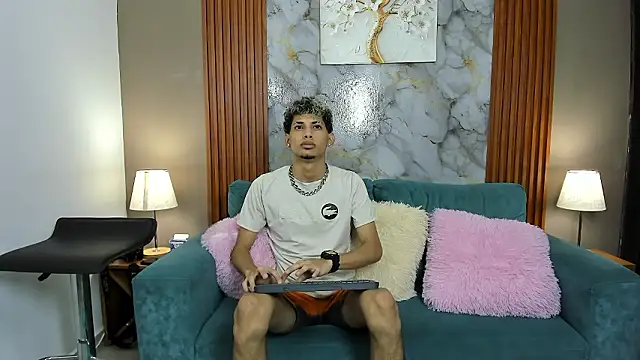 YOUNG BOYS HELL online show from February 19, 1:23 am