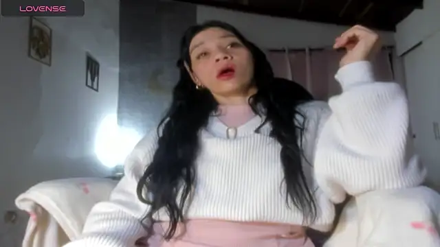 Snapshot of baileyadamms chatting on March 8, 11:08 pm baileyadamms online show from March 8, 11:08 pm