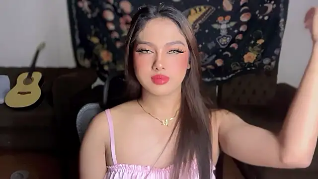 Snapshot of sassy_wency chatting on April 4, 4:59 pm sassy wency online show from April 4, 4:59 pm