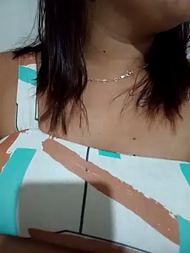 mykasantos20 online show from February 15, 4:47 pm