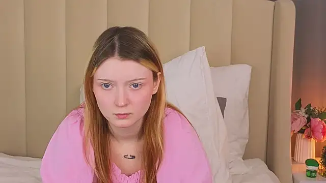 AlyssFrost online show from May 29, 3:59 am