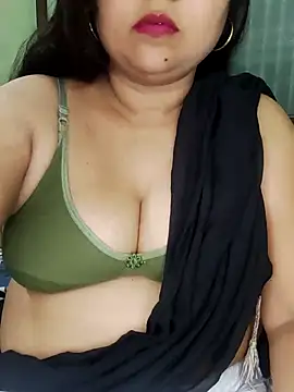 Snapshot of Fit_Girl55 chatting on April 15, 7:21 pm Fit Girl55 online show from April 15, 7:21 pm