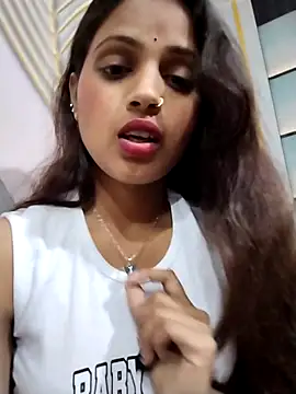 Snapshot of samayra1144 chatting on March 2, 7:43 pm samayra1144 online show from March 2, 7:43 pm