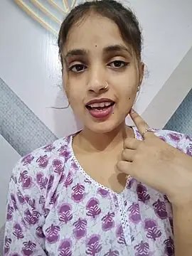 samayra1144 online show from July 2, 7:14 am