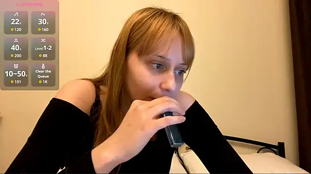 Snapshot of TriciaHartery chatting on February 27, 7:14 pm TriciaHartery online show from February 27, 7:14 pm