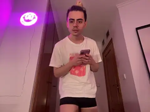 YourFavouriteTwink online show from February 17, 8:04 pm