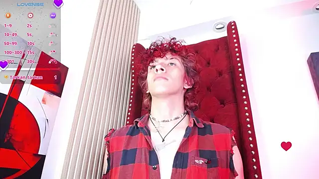 Cain Dantalion online show from April 26, 1:58 am