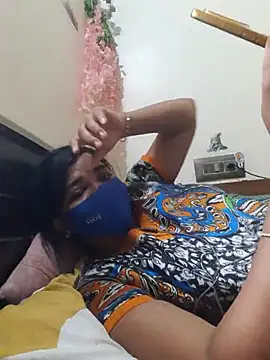 Snapshot of Tamil_Luckly_girl chatting on April 29, 4:16 am Tamil Luckly girl online show from April 29, 4:16 am