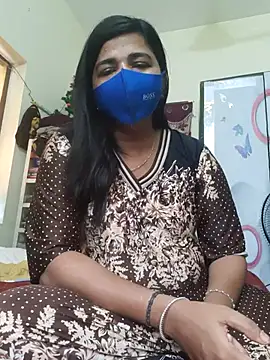 Snapshot of Tamil_Luckly_girl chatting on May 4, 6:42 am Tamil Luckly girl online show from May 4, 6:42 am