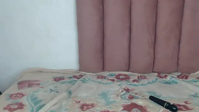 BigBootyEbony  online show from April 8, 6:52 pm