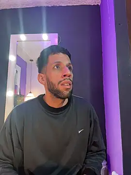 Karim mansur online show from March 18, 1:31 am