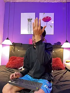 Karim mansur online show from March 20, 4:45 pm