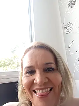 charlotte milf30 online show from February 28, 7:04 pm