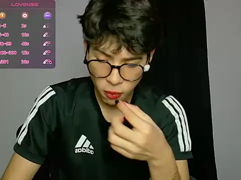 leotnk online show from February 19, 9:33 pm