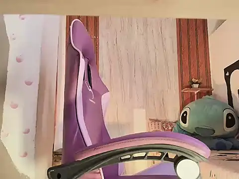 valenttina narvaez online show from March 16, 1:37 pm