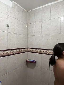 Snapshot of Luna_rousse26 chatting on February 18, 3:30 pm Luna rousse26 online show from February 18, 3:30 pm