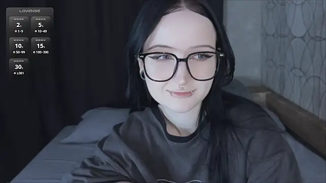 Snapshot of SinSpirits chatting on February 18, 1:40 pm SinSpirits online show from February 18, 1:40 pm