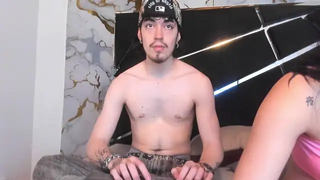 Couple In Heat online show from March 16, 8:46 pm