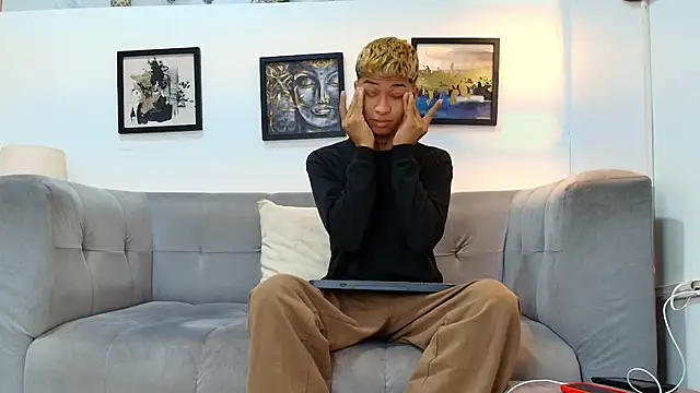 GOLD BOYS online show from May 15, 7:48 am