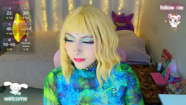 maliciaXpoison online show from April 9, 1:27 am