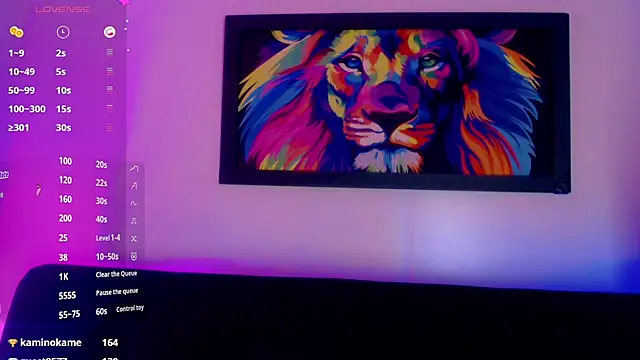 cristal villael  online show from February 19, 11:39 am