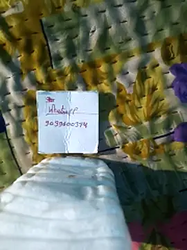 Snapshot of Locky_kamani chatting on March 3, 8:26 pm Locky kamani online show from March 3, 8:26 pm