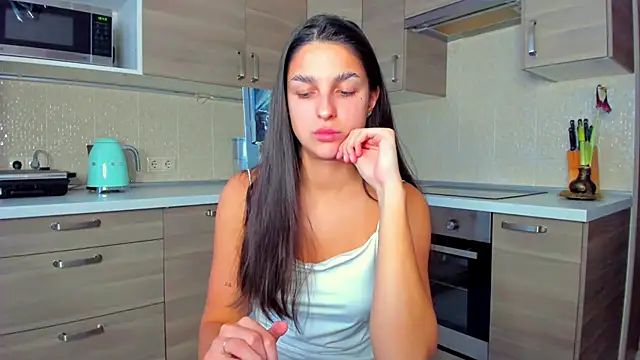 Snapshot of AngelGabe chatting on February 23, 1:41 pm AngelGabe online show from February 23, 1:41 pm